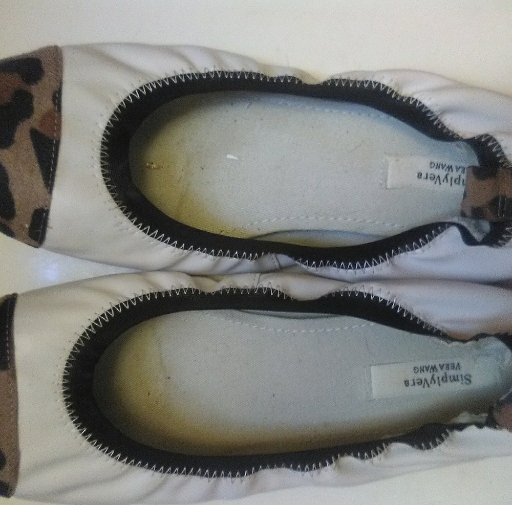 Simply Vera Wang Flats